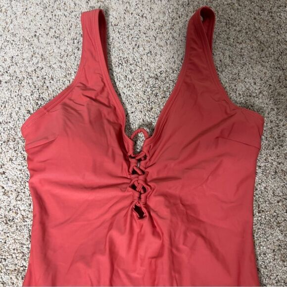 Cupshe Women’s Crisscross Front Burnt Orange One Piece Swimsuit Size Large NWT - Picture 3 of 6